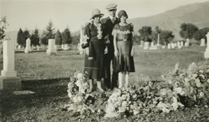 Nell, Stan, and Jean Smith at Arthur's gravesite
